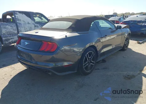 2020 Ford Mustang Ecoboost Premium z USA, uszkodzony, nr VIN 1FATP8UH8L5120875